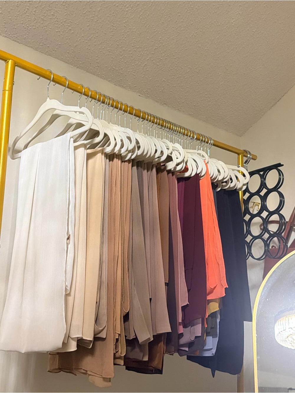 Veiled and Vela chiffon hijabs scarfs — Neutral & Mixed Colors
